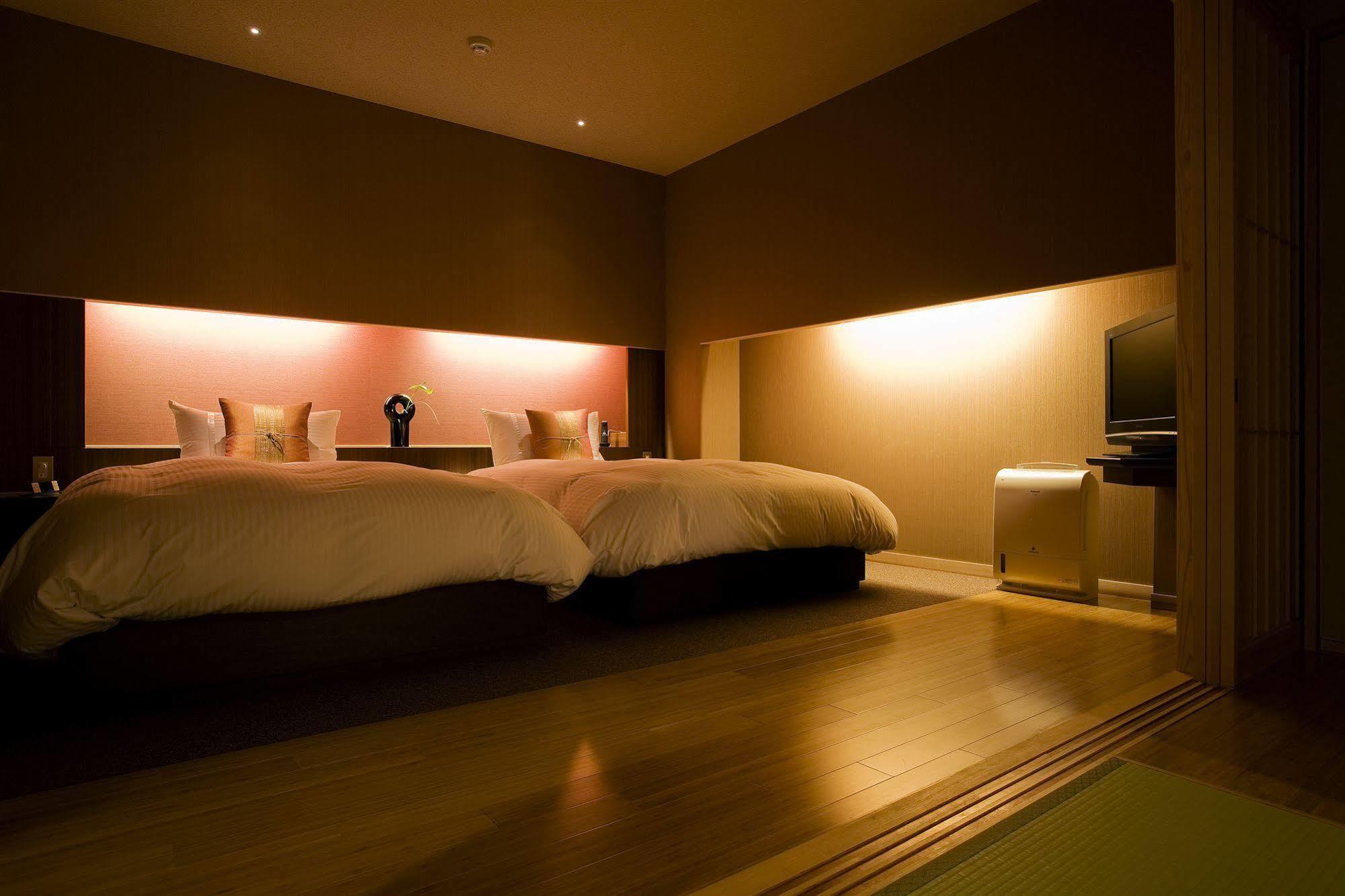 อะมะฮะระ - ซุโมะโตะ ออนเซน Hotel Sumoto ภายนอก รูปภาพ